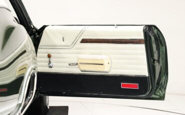 Oldsmobile-442-1970-Sherwood-Green-White-33
