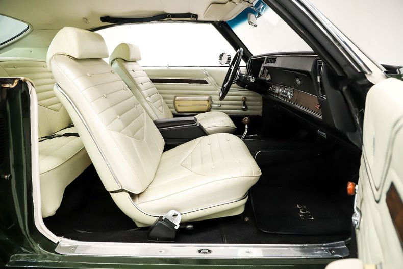 Oldsmobile-442-1970-Sherwood-Green-White-40