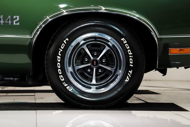 Oldsmobile-442-1970-Sherwood-Green-White-41