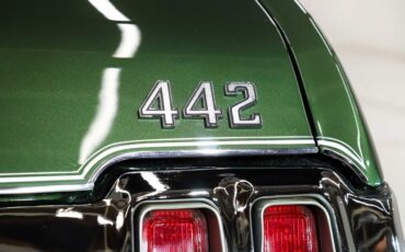 Oldsmobile-442-1970-Sherwood-Green-White-47