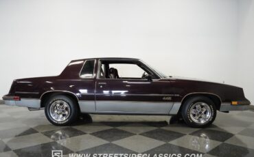 Oldsmobile-442-1986-Coupe-31