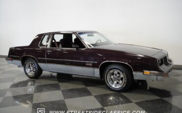 Oldsmobile-442-1986-Coupe-32