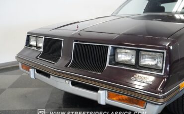 Oldsmobile-442-1986-Coupe-8
