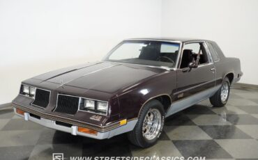 Oldsmobile-442-1986-Coupe-9