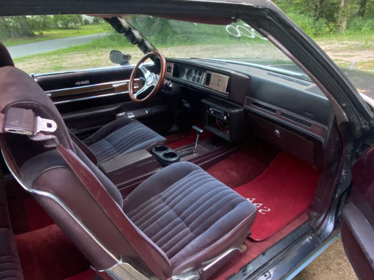 Oldsmobile-442-1986-grey-1