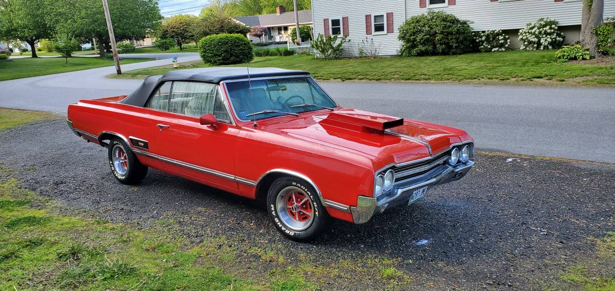 Oldsmobile-442-convertible-1965-red-1