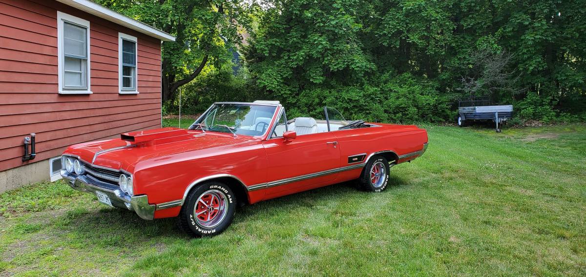 Oldsmobile-442-convertible-1965-red-3