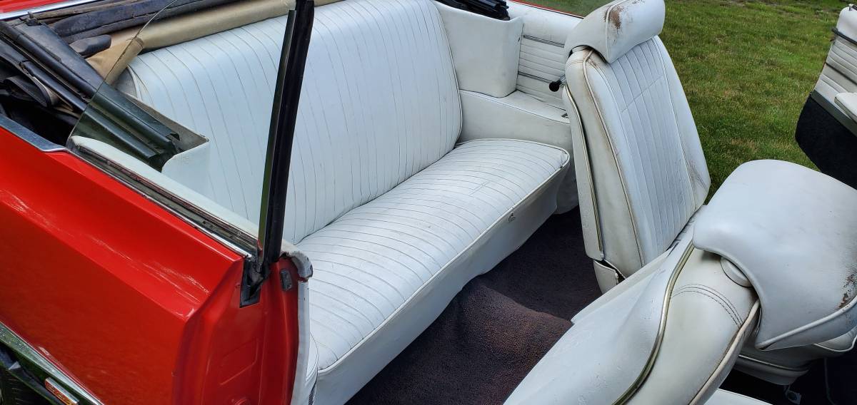 Oldsmobile-442-convertible-1965-red-8