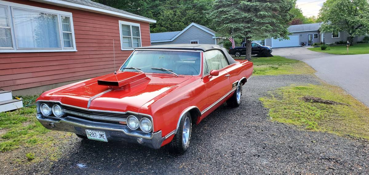 Oldsmobile-442-convertible-1965-red