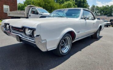 Oldsmobile-442-w-30-1967-White-Black-1