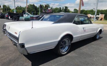 Oldsmobile-442-w-30-1967-White-Black-4