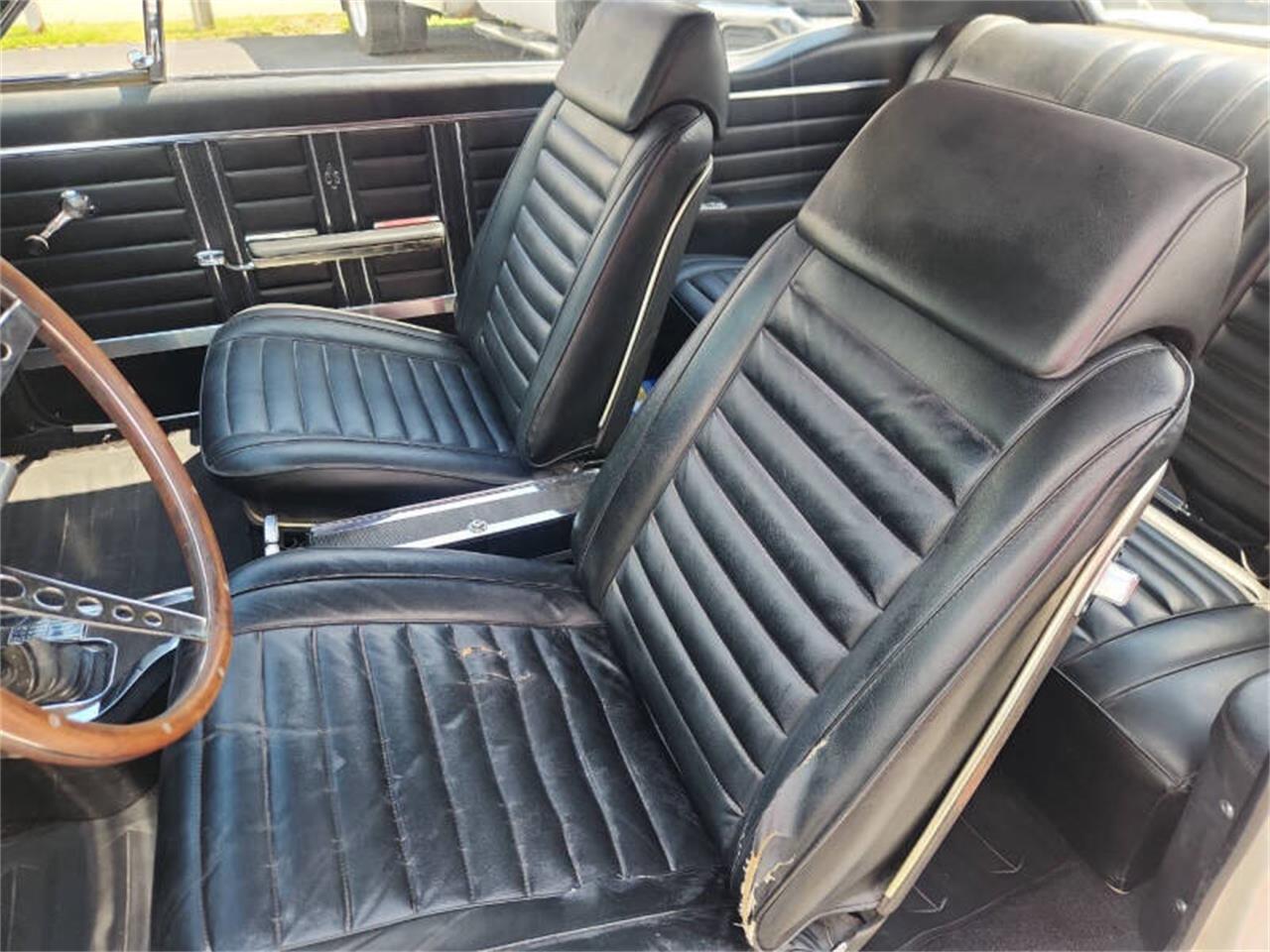 Oldsmobile-442-w-30-1967-White-Black-8