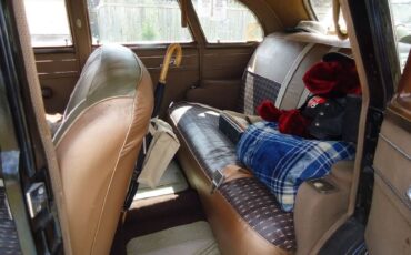 Oldsmobile-60-1940-Black-PearlGold-Dus-7