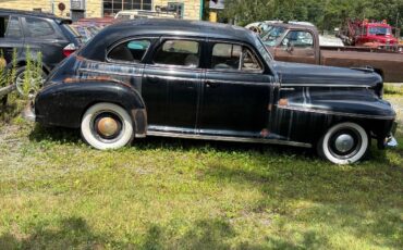 Oldsmobile-66-special-1941-Sedan-2