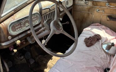 Oldsmobile-66-special-1941-Sedan-5