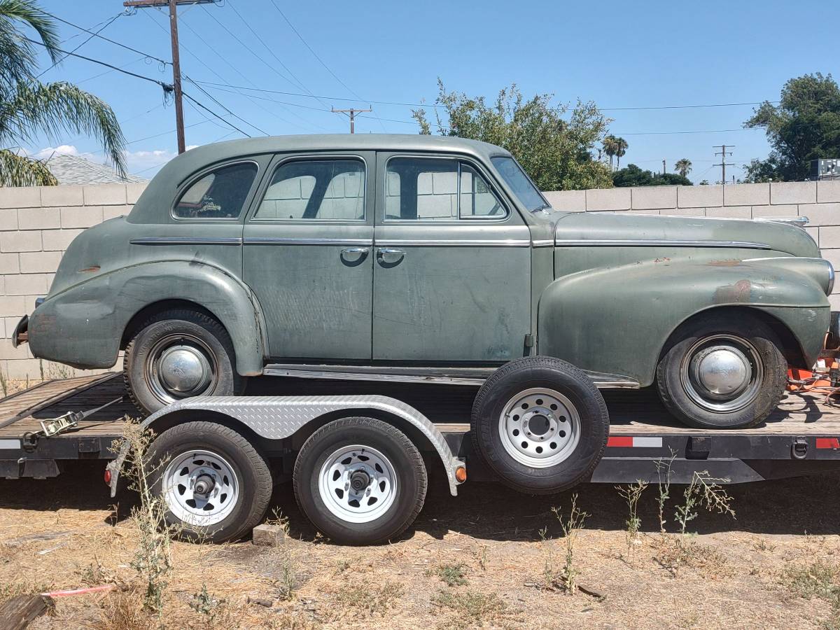 Oldsmobile-70-1940-green-1