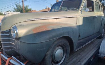 Oldsmobile-70-1940-green-2