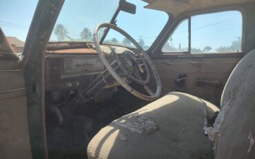 Oldsmobile-70-1940-green