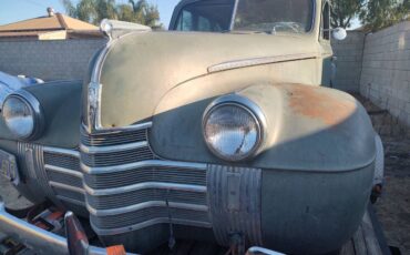 Oldsmobile-70-1940-green-4