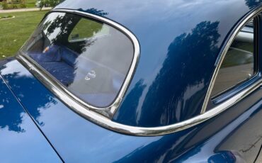 Oldsmobile-76-1949-10