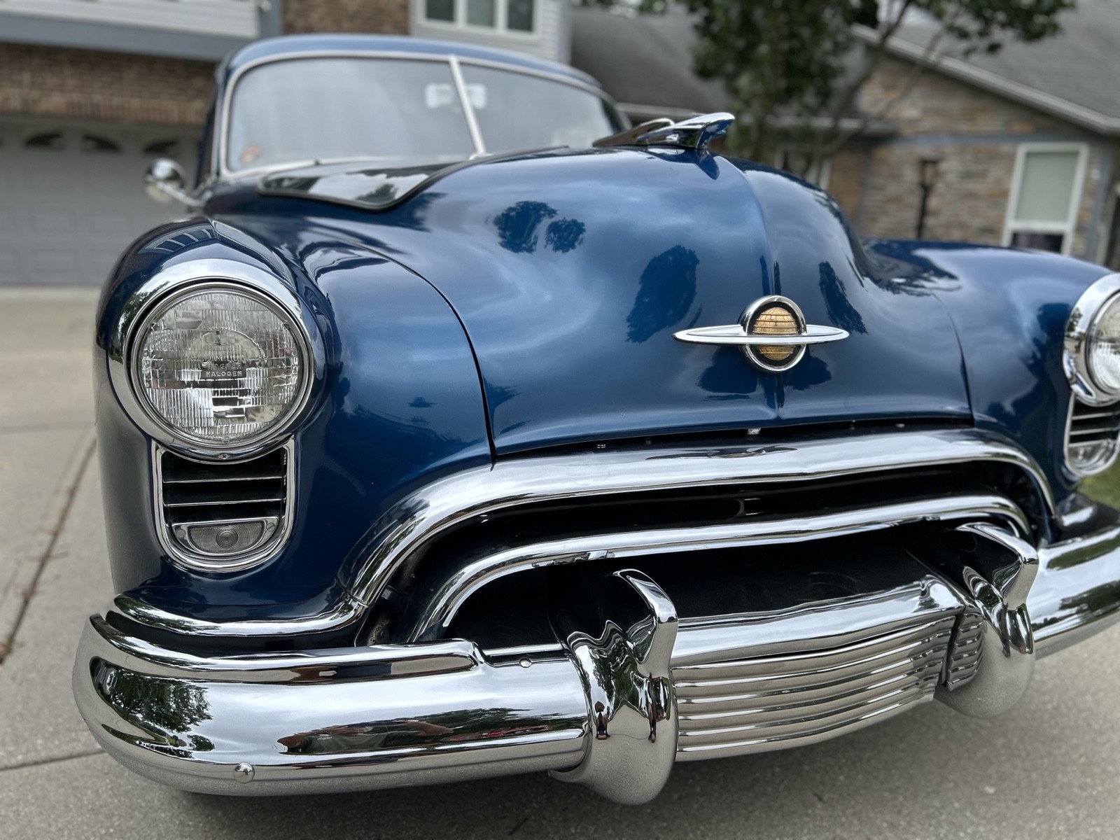 Oldsmobile-76-1949-18