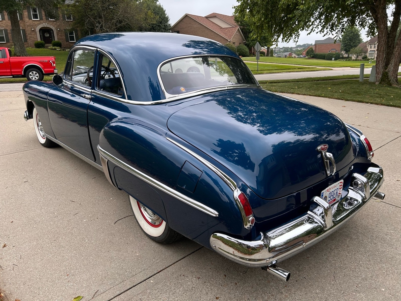 Oldsmobile-76-1949-21
