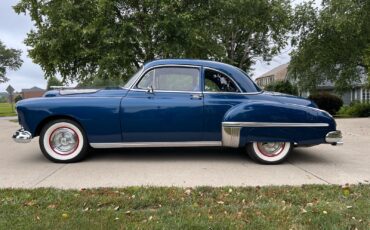 Oldsmobile-76-1949-3