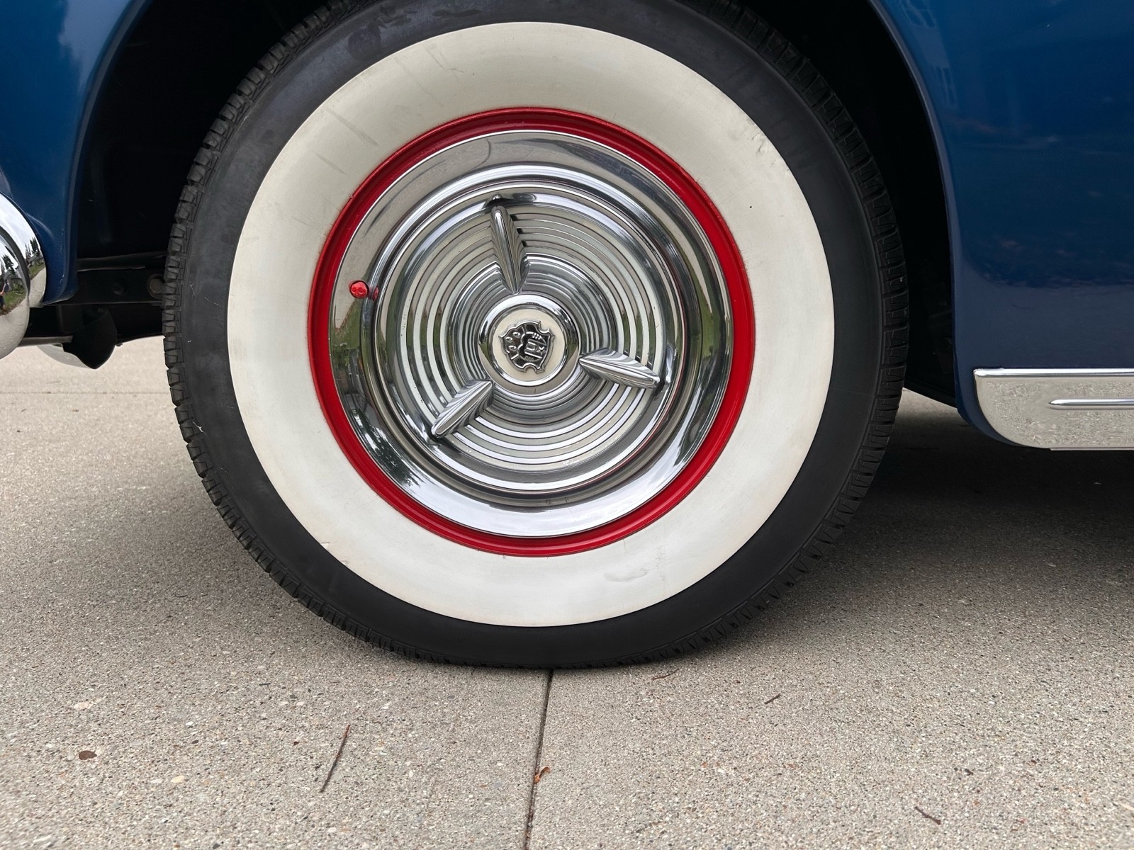 Oldsmobile-76-1949-31