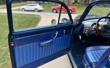 Oldsmobile-76-1949-34