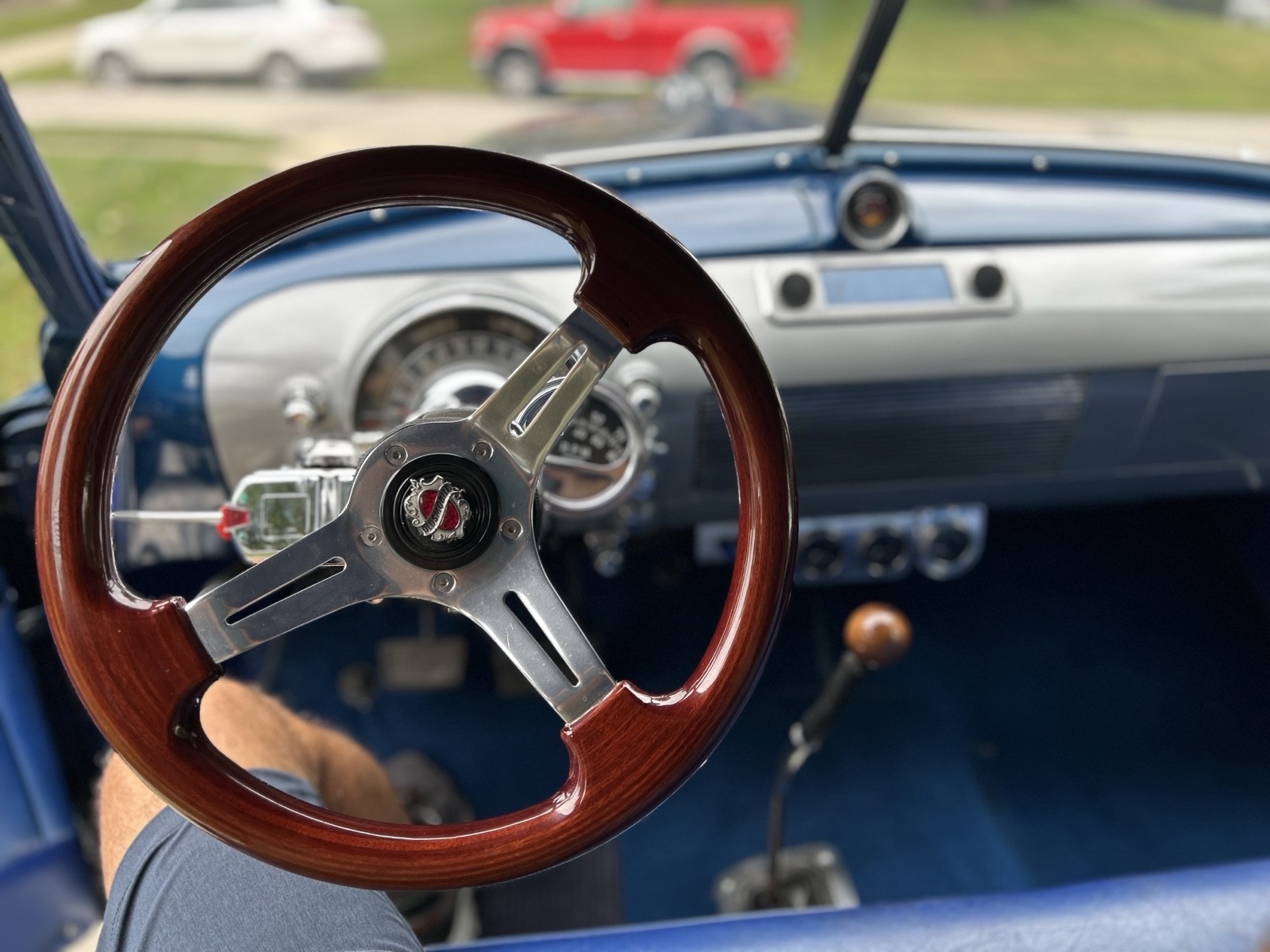 Oldsmobile-76-1949-35