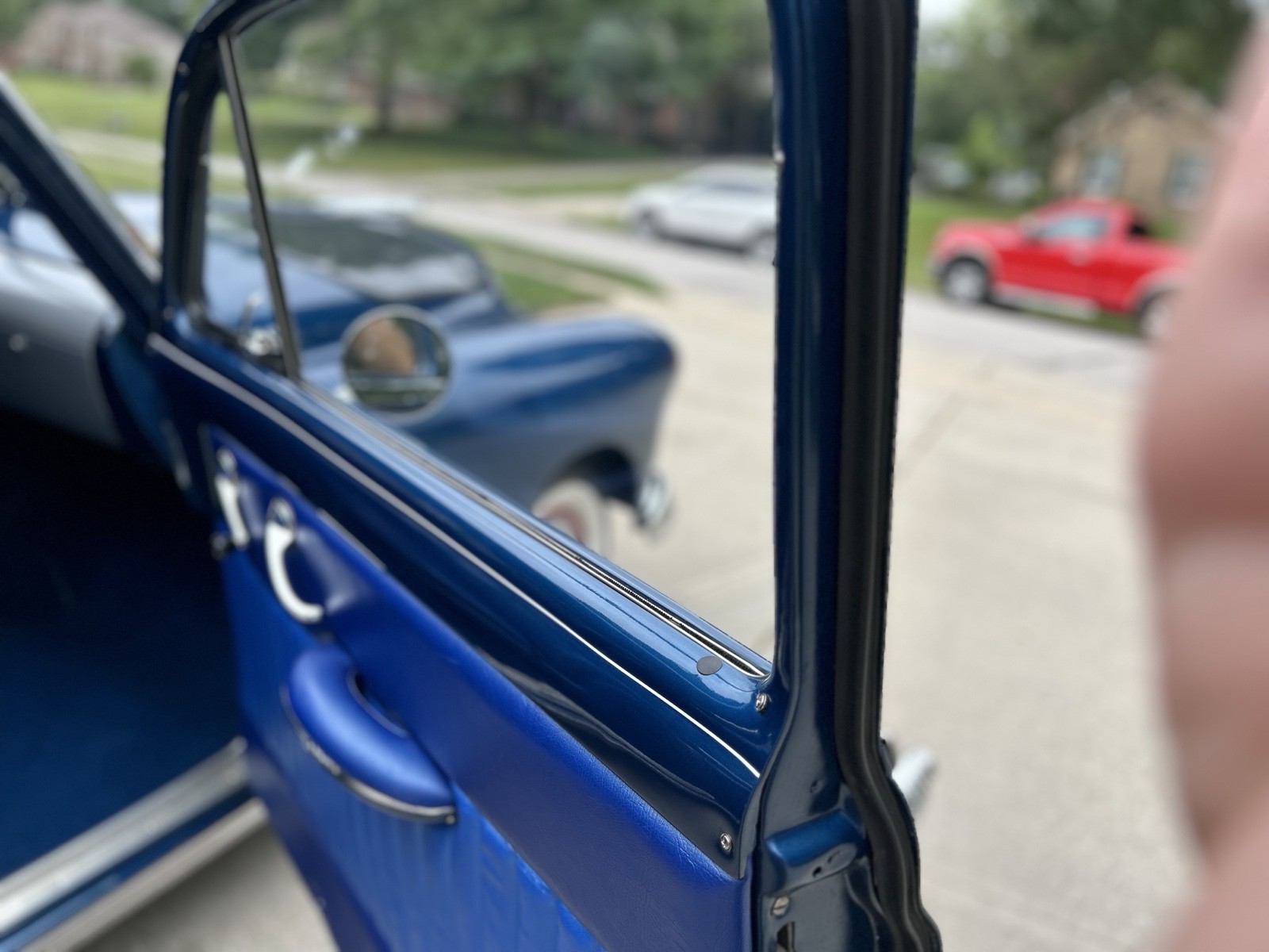 Oldsmobile-76-1949-39