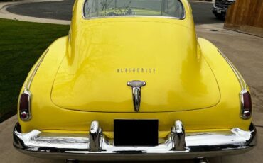 Oldsmobile-88-1949-Custom-Yellow