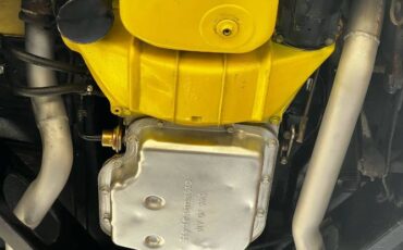 Oldsmobile-88-1949-Custom-Yellow-9