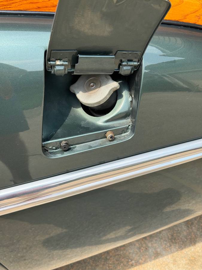 Oldsmobile-88-1949-green-17