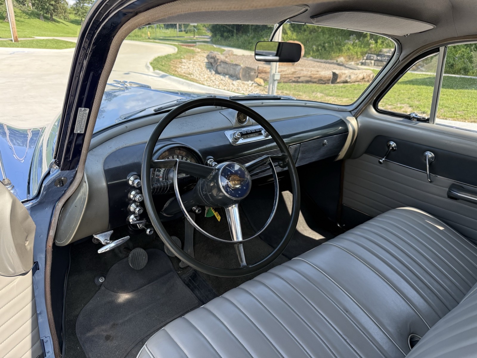 Oldsmobile-88-1950-11