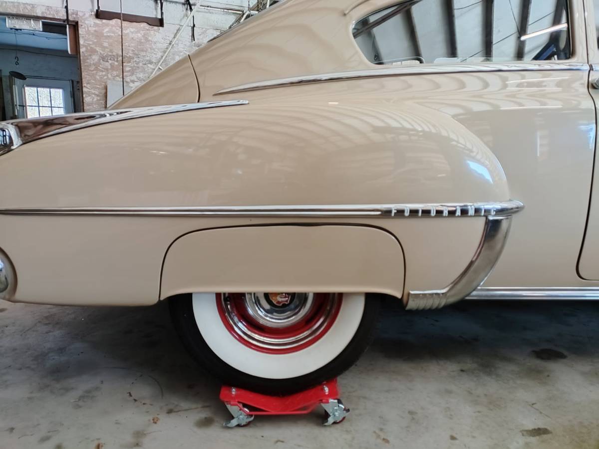 Oldsmobile-88-1950-2