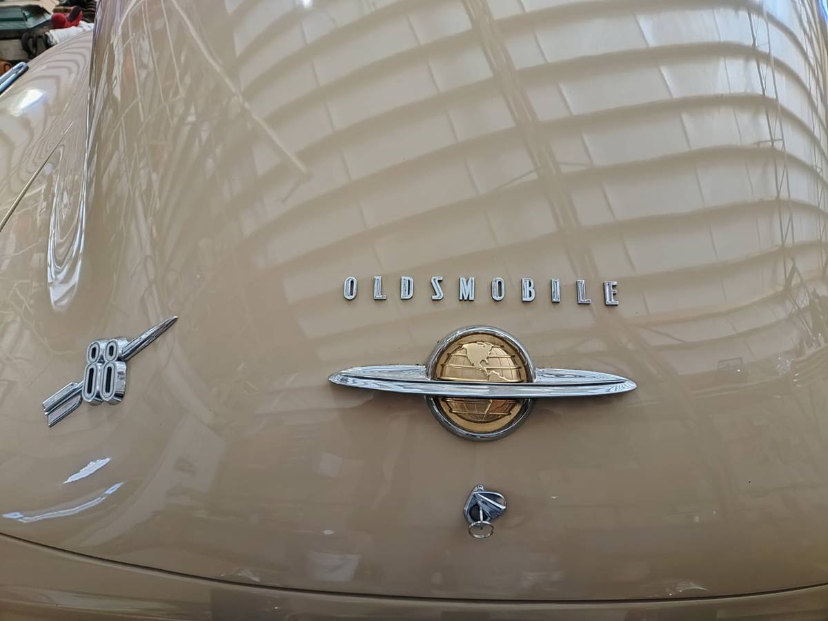Oldsmobile-88-1950-3