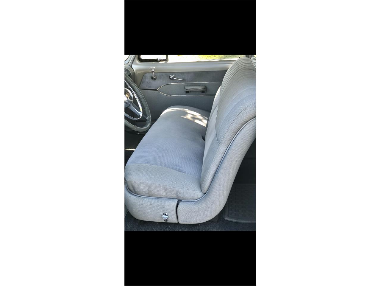 Oldsmobile-88-1950-Beige-10