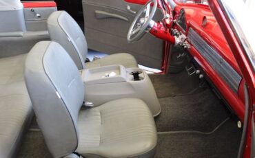 Oldsmobile-88-1951-red-gray-26
