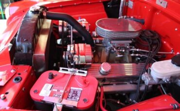 Oldsmobile-88-1951-red-gray-45