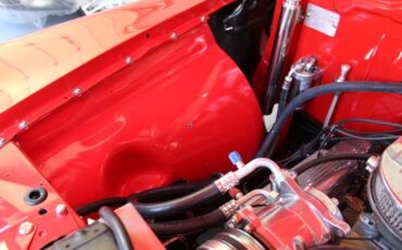 Oldsmobile-88-1951-red-gray-8