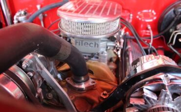 Oldsmobile-88-1951-red-gray-9