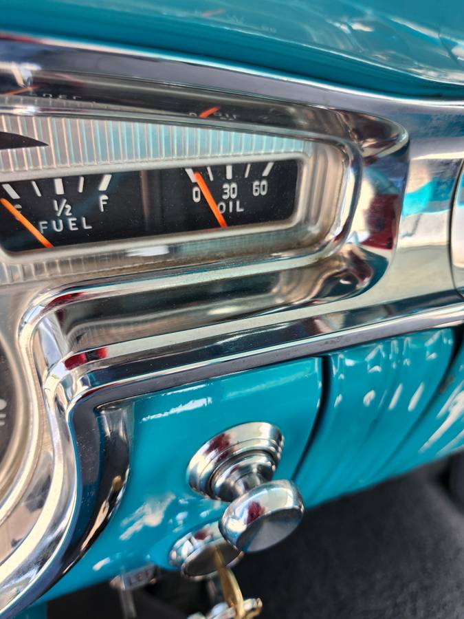 Oldsmobile-88-1955-custom-20