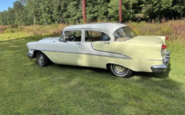 Oldsmobile-88-1955-yellow-2