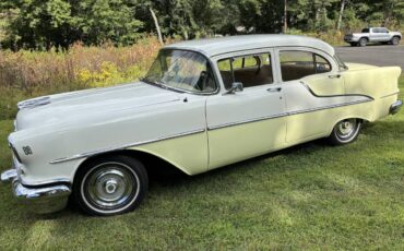 Oldsmobile-88-1955-yellow
