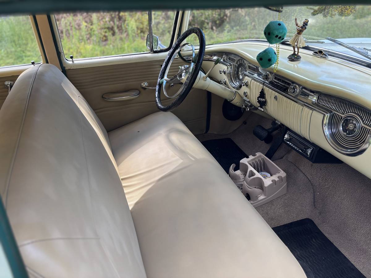 Oldsmobile-88-1955-yellow-8