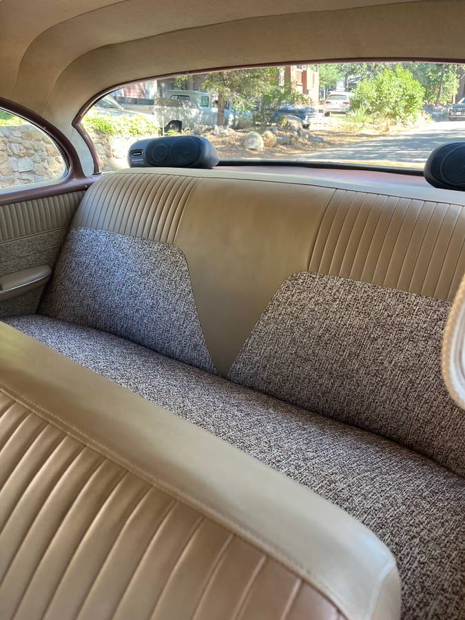 Oldsmobile-88-1956-white-1