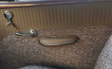 Oldsmobile-88-1956-white-18