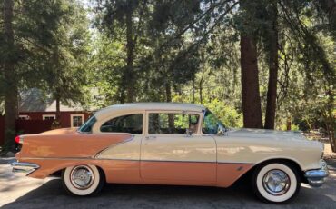 Oldsmobile-88-1956-white