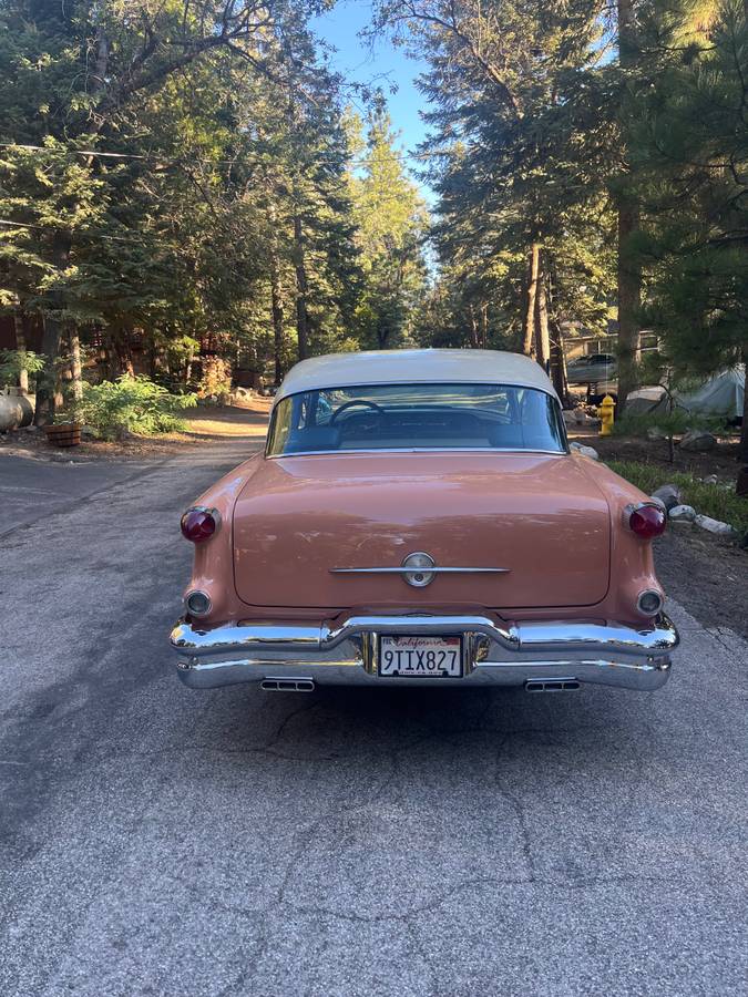 Oldsmobile-88-1956-white-4